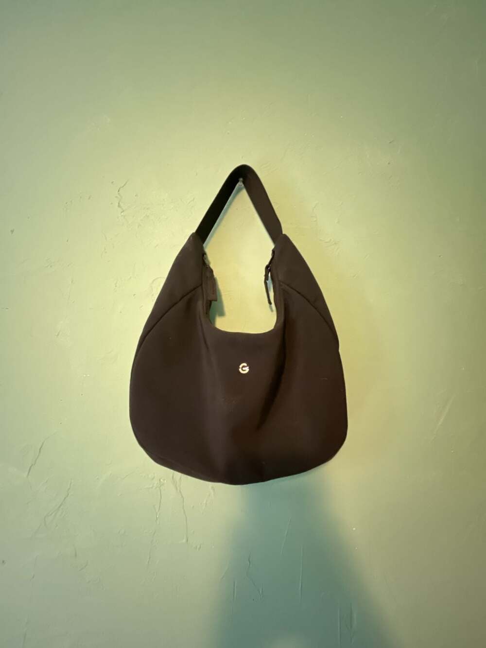 Glowmode On Hold Water-Resistant Shoulder Hobo Bag
